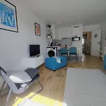 Nieuw Modern Appartement Vlakbij Strand