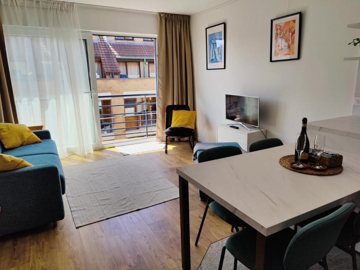 Nieuw Modern Vlakbij Apartamento